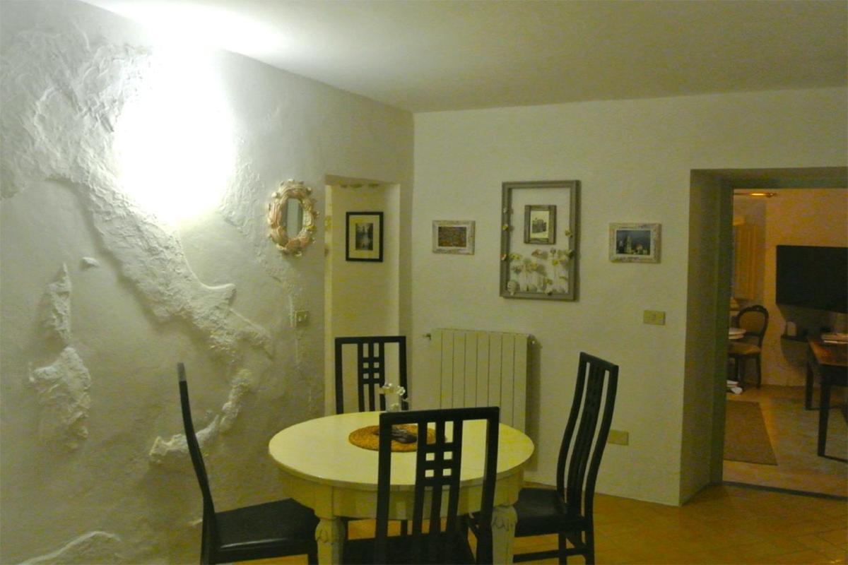 Casa Alberi Appartement Volterra Buitenkant foto